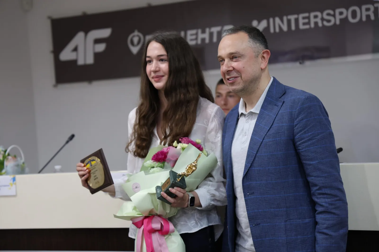 Аліна Дмитрук другий рік поспіль стає найкращою юною спортсменкою квітня в Україні!
