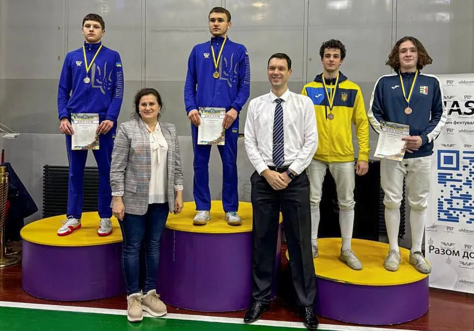 ЮЧУ 2024 Київ: Подвійне «Золото» для Анни Максименко й Максима Перчука, медальний тріумф киян і львів’янок у команді